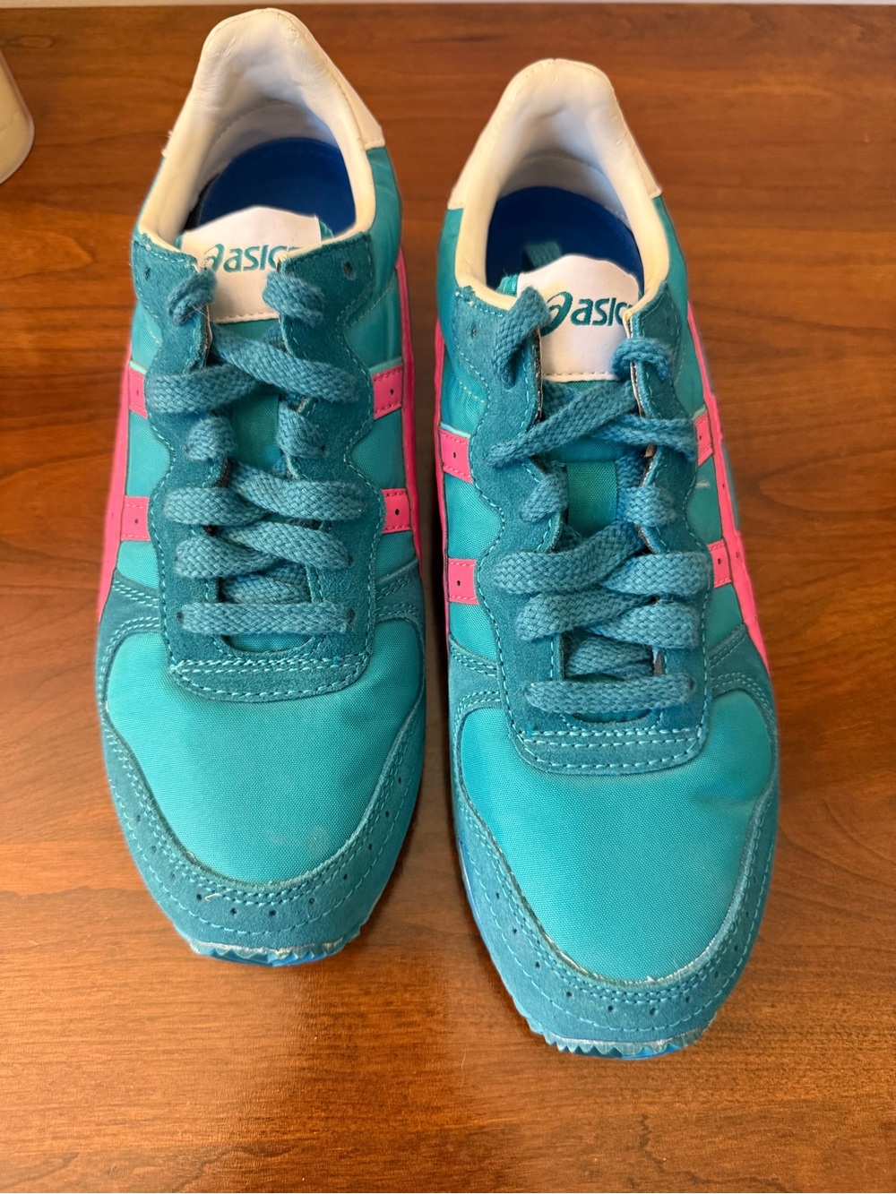 ASICS Corrido Women’s Fashion Sneakers in Teal & Pink Size 7.5